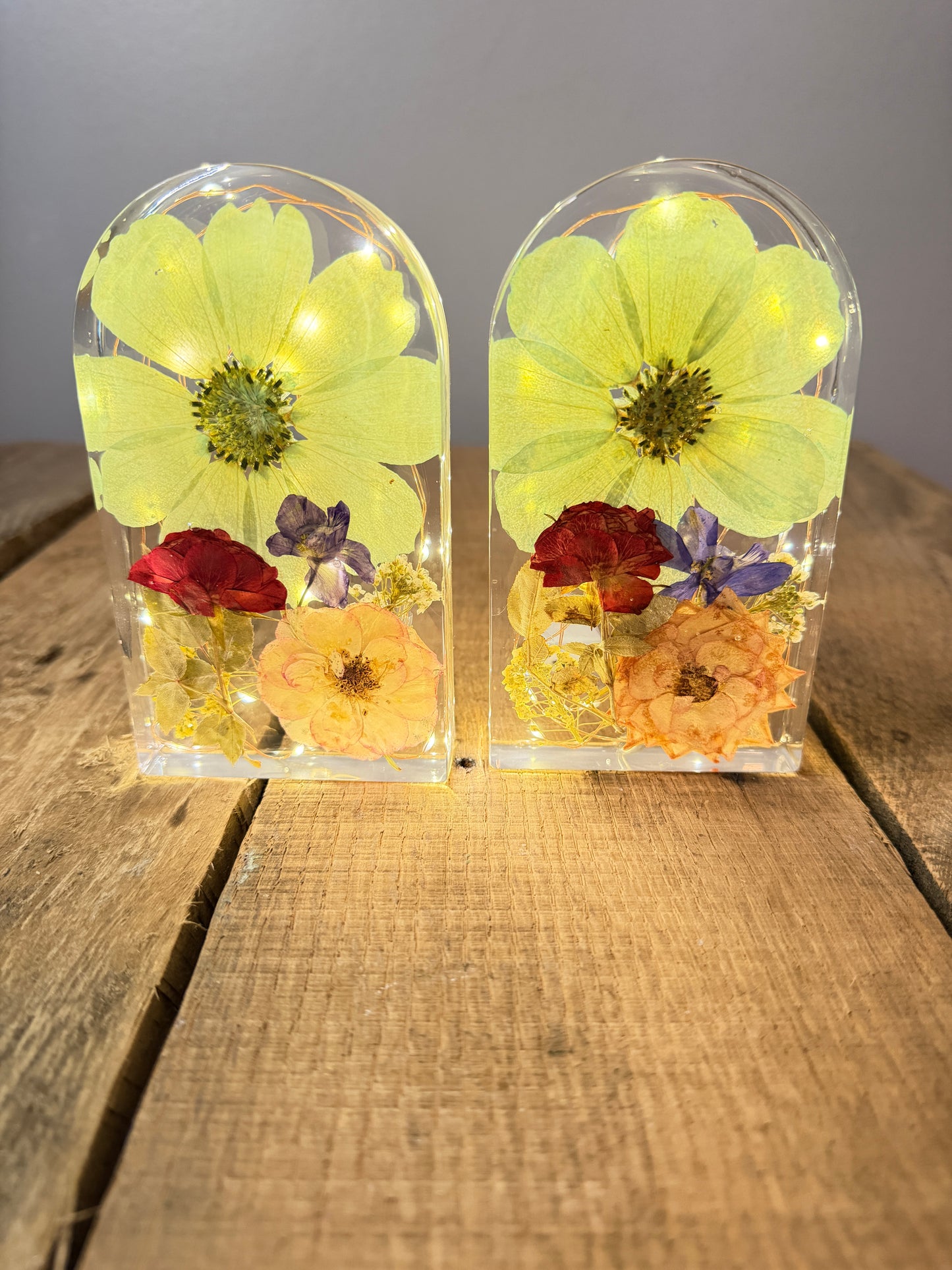 Resin Arch Display