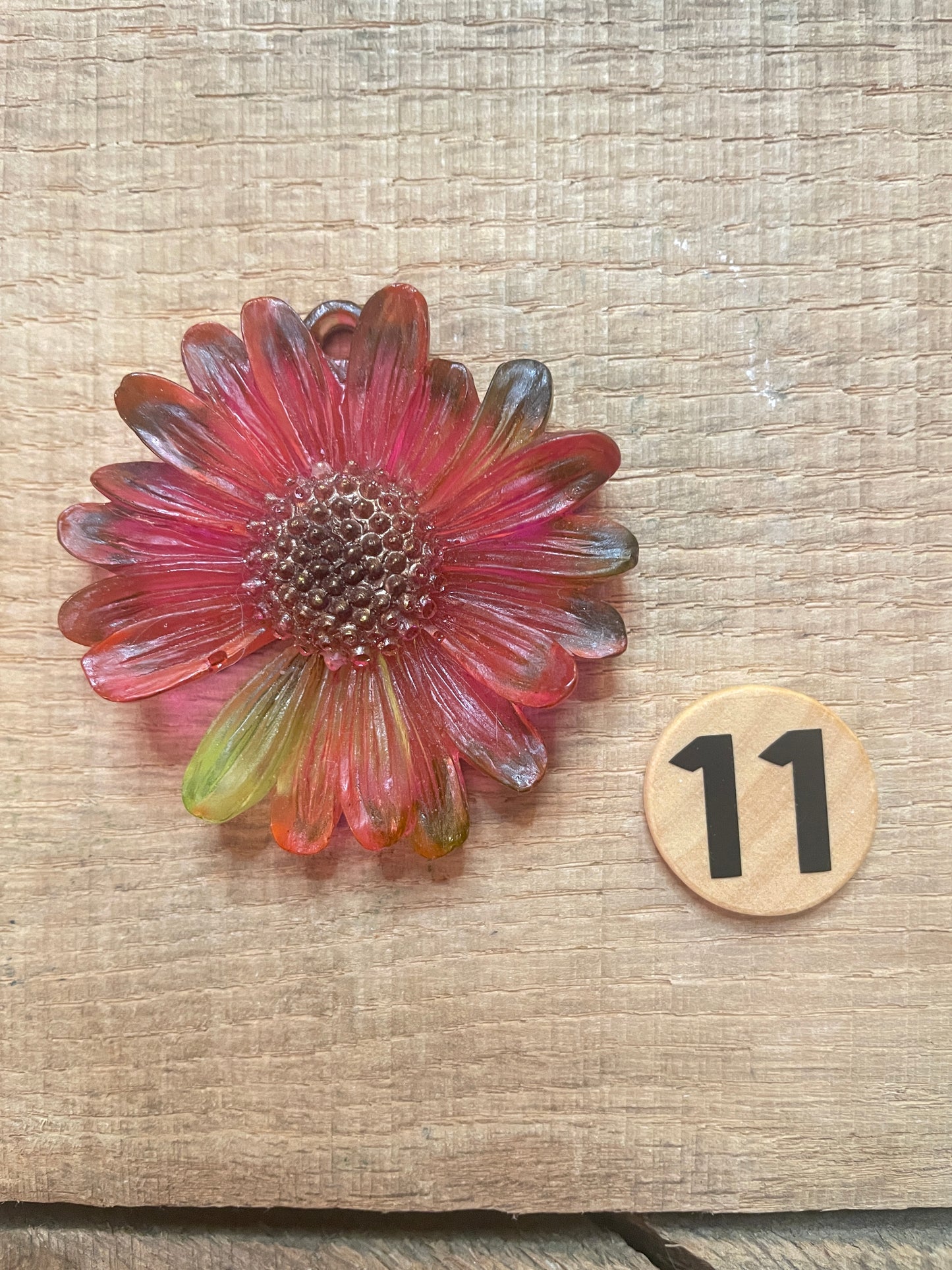 Resin Flower – Necklace or Keychain